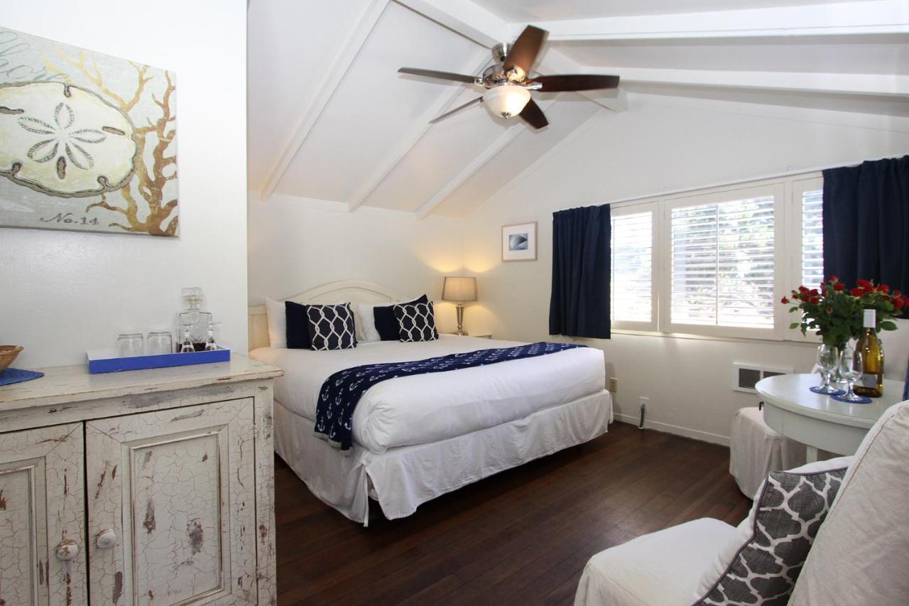 Lamp Lighter Inn And Sunset Suites Carmel-by-the-Sea Exterior photo